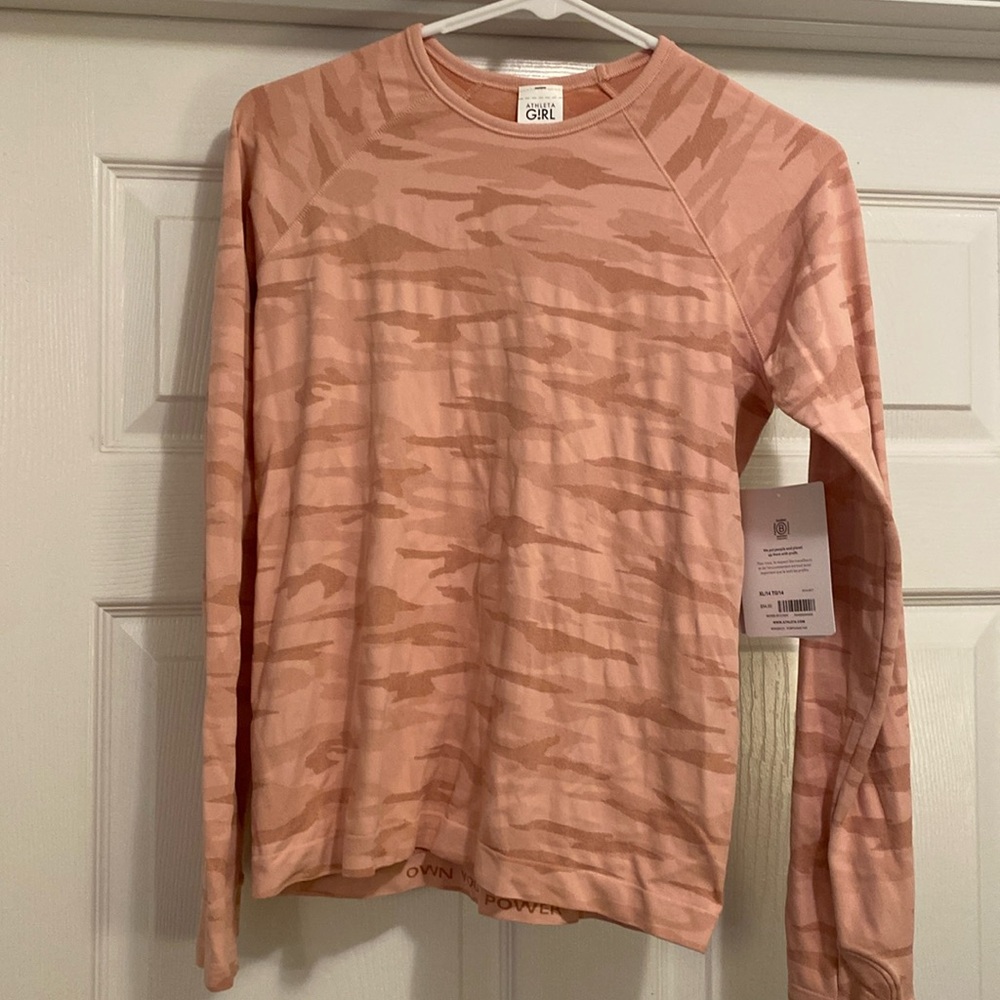 Athleta girl size XL/14 Camo Power Up top